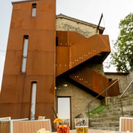 Borgo Dei Sassi Di Roccamalatina - And Breakfast 3* Rocca Malatina